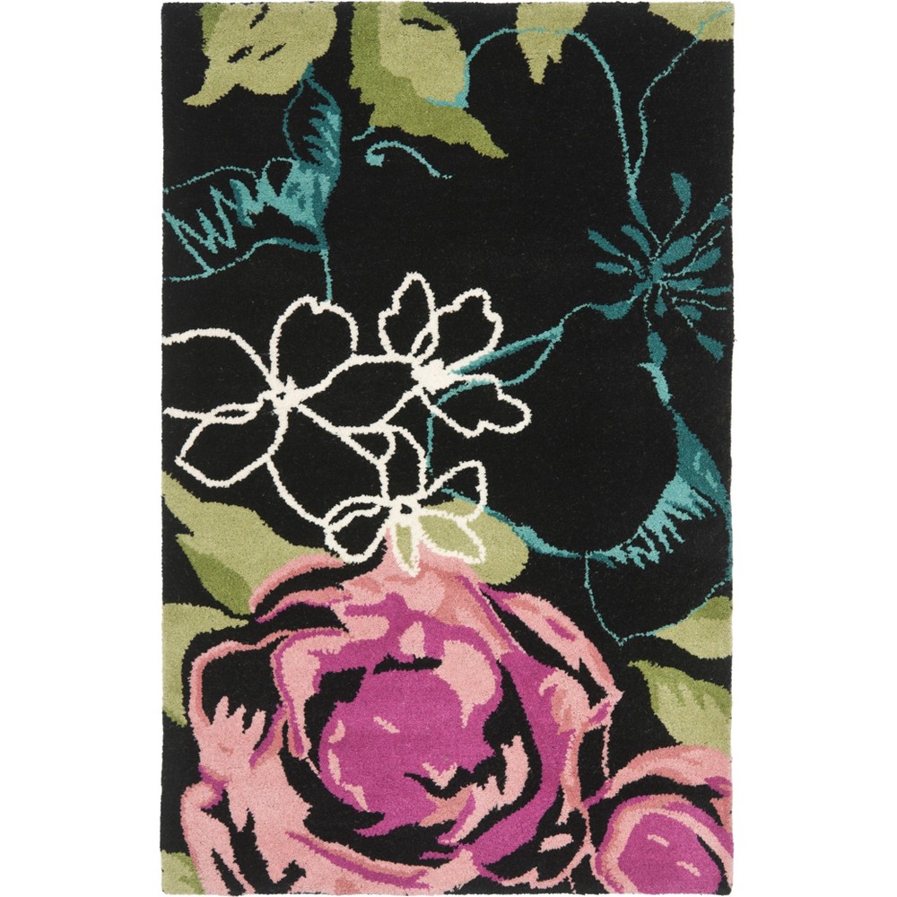 2'6inx4' Floral Tufted Accent Rug Black - Safavieh