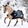 Breyer 2023 Holiday Horse | Highlander - image 3 of 4