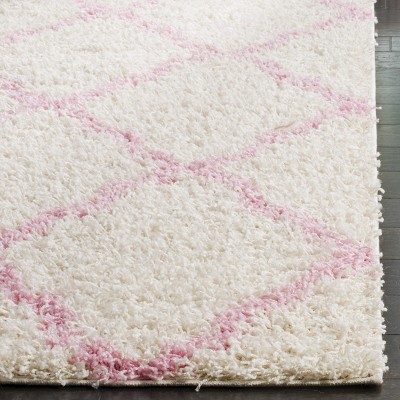 Ivory & Light Pink Luxurious Diamond Shag Rug 6' x 9'