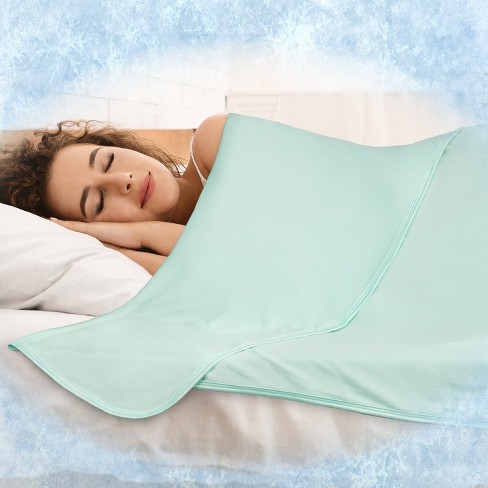 Heated discount cooling blanket