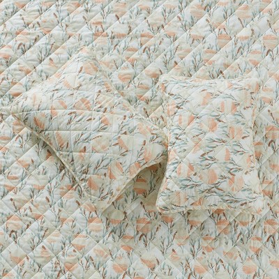Twin Peach Shells Reversible Microfiber Quilt Set