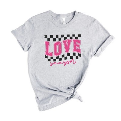 Simply Sage Market Women's Love Season Distressed Short Sleeve Graphic Tee
