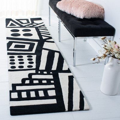 Art Deco Geometric Tufted Wool Runner - Black and Ivory, 2'3" x 9'