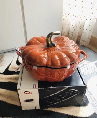 STAUB Cast Iron Pumpkin Dutch Oven 3.5-quart Burnt Orange Made in