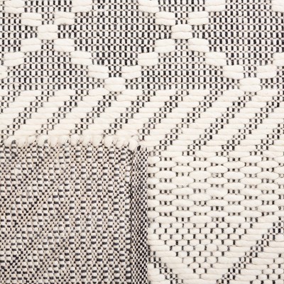 Ivory Hand-Tufted Wool Rectangular Rug with Fringe, 3' x 5'