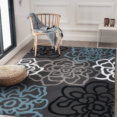 Elegant Gray Floral Synthetic 5' x 7' Easy-Care Area Rug