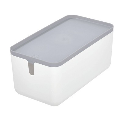 plastic lidded storage bins
