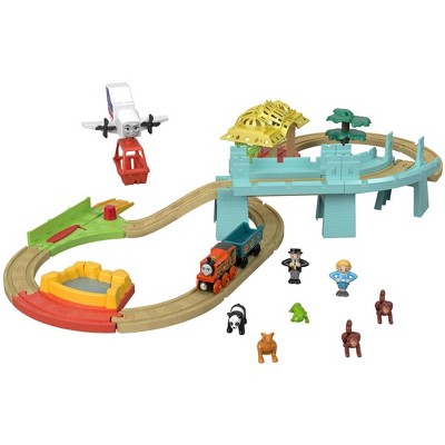 fisher price thomas the train table