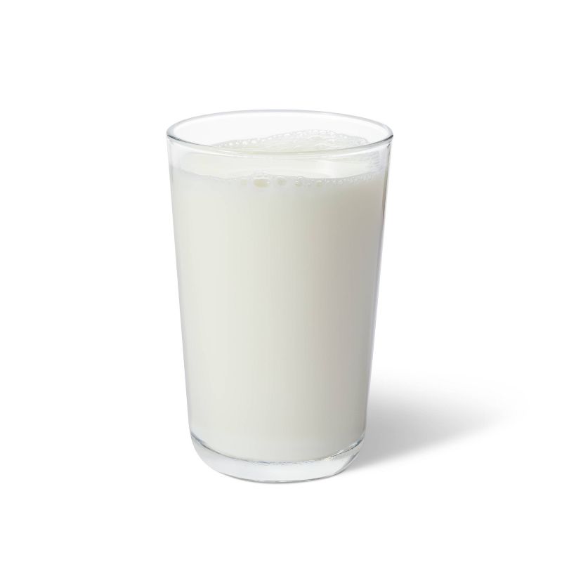 Skim Fat Free Milk - 0.5gal - Good &#38; Gather&#8482;, 2 of 3