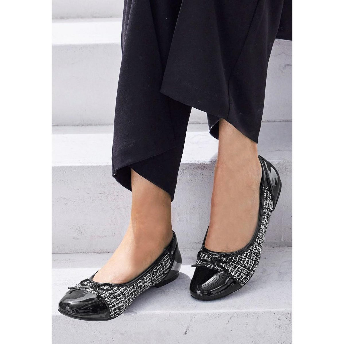 Обувь Lascana Women's Tweed Ballet Flats - LASCANA - Black Plaid 8 — фото 4