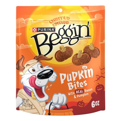 Beggin' Pumpkin and Bacon Flavor Strips Chewy Dog Treats - 6oz