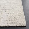 Casablanca CSB470 Hand Tufted Indoor Rugs - Safavieh - 3 of 4