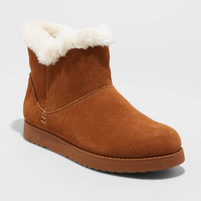 shearling style boots