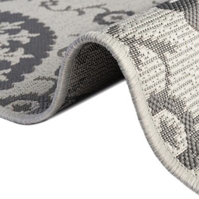 Gray Abstract Easy-Care Synthetic Outdoor Rug 9' x 12'