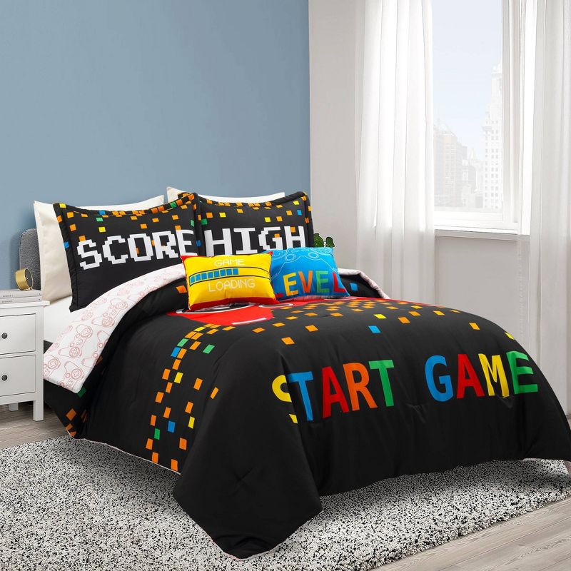 Video Games Reversible Oversized Kids' Comforter Bedding Set - Lush Décor, 1 of 9