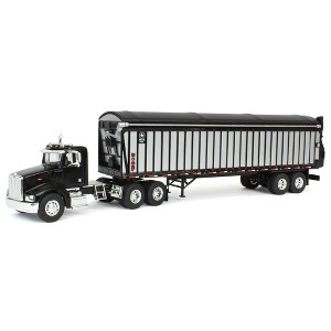 Spec Cast 1/64 Peterbilt 385 with Meyer 9140RT Boss Silage Trailer, 2024 Wisconsin Farm Technology Days MEY-005 - 1 of 4