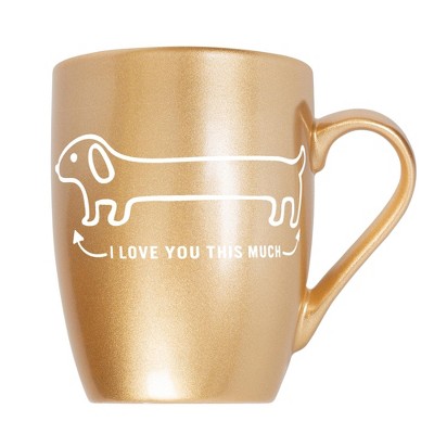 Elanze Designs Witty Pet Lover Coffee Cup Mug 10 Ounce Ceramic With Shimmery Metallic Finish Love You This Much Weiner Dog Vegas Gold
