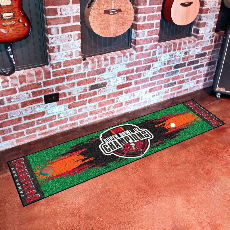 NFL Super Bowl LV Champions Tampa Bay Buccaneers 1.5&#39;x6&#39; Putting Green Mat, 2 of 5