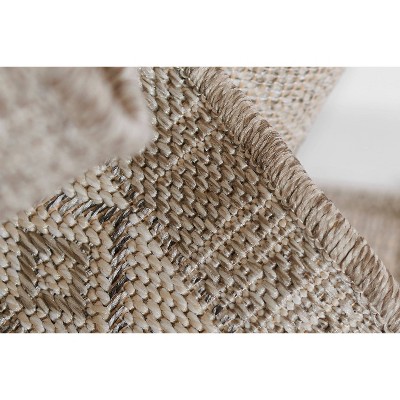 Hampton Gray Rectangular Synthetic Indoor/Outdoor Rug 5' x 7'