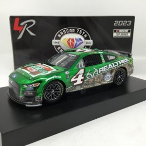 Kevin Harvick 2023 Hunt Brothers Pizza / Realtree Camo Green 1:24 Color Chrome Diecast - 1 of 4