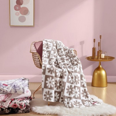 King Size Black and Brown Reversible Fleece Blanket