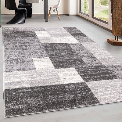 Gray Geometric Easy Care Synthetic Area Rug 8' x 10'