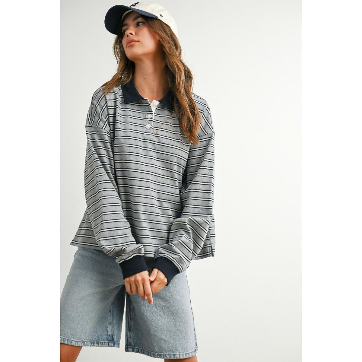 BUTTERMELON Womens Quarter-Button Striped Collared Long Sleeve Top - thumbnail 3