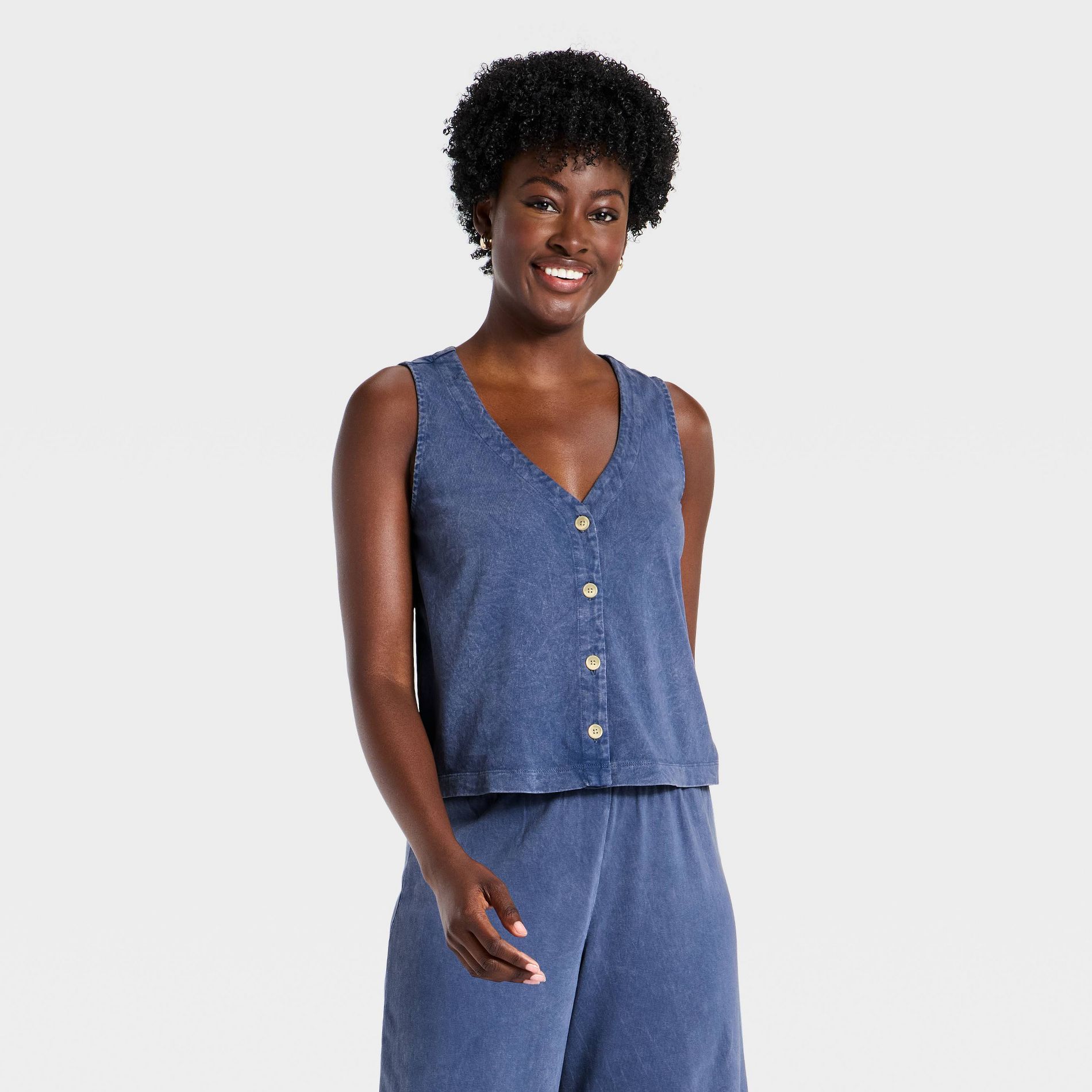 Women's Button-Front Jersey Tank Top - Universal Thread™