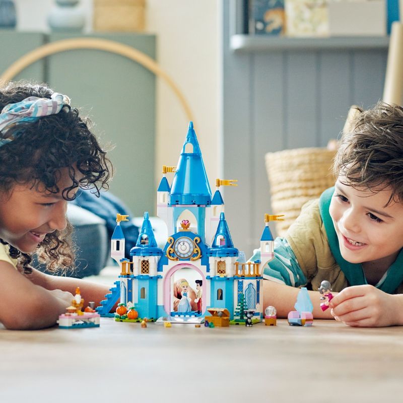 LEGO Disney Cinderella &#38; Prince Charming&#39;s Castle Set 43206, 4 of 8