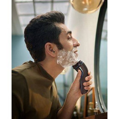 Philips Norelco Wet & Dry Men's Rechargeable Electric Shaver 3600 - S3243/91