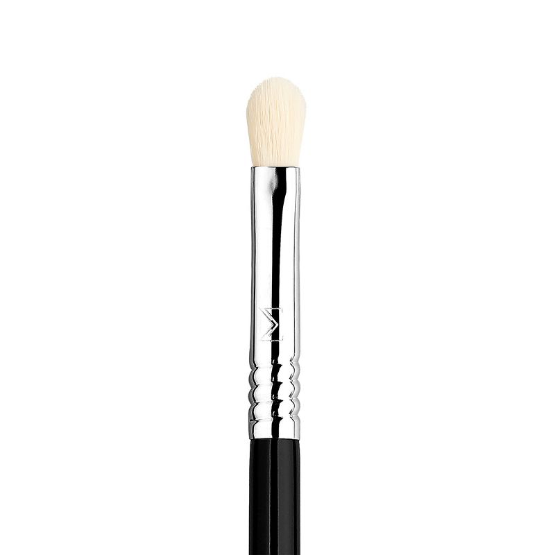 Sigma Beauty E27 Detail Blending™ Brush, 1 of 6
