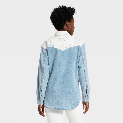 Women's Relaxed Western Craft Button-Down Denim Shirt - Universal Thread