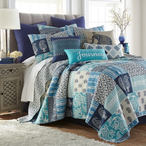 Chandra Printed Patchwork Quilt Set - Full/queen Quilt And Two Standard  Pillow Shams Blue - Levtex Home : Target