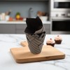 Unique Bargains Stripes Print Flame Shape Disposable Baking Cups Greaseproof Paper 1.97"x3.15" 50 Pcs - 2 of 4