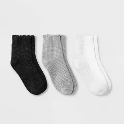 Women's Scalloped Edge 3pk Ankle Socks - Universal Thread™ 4-10