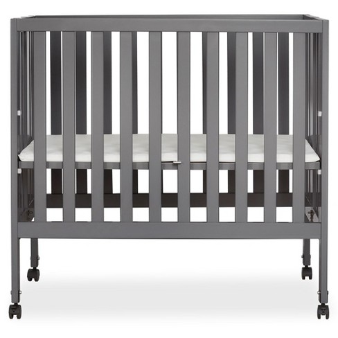 Dream on me cheap full size folding crib