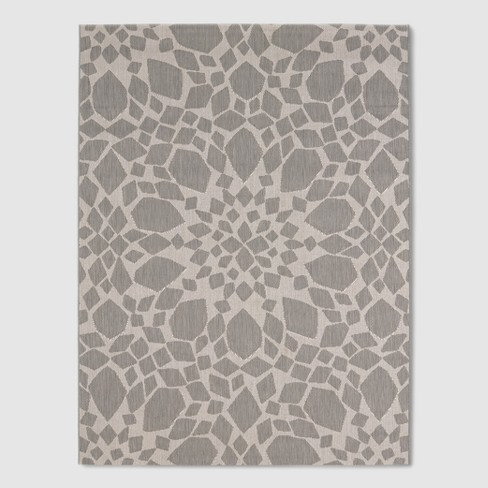 Threshold medallion rug