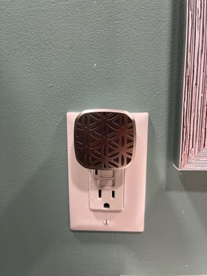 Guest review image 2 of 3, zoom in