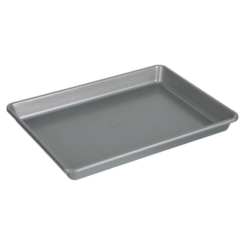 Calphalon 9 X 13 Inch Nonstick Heavy-Gauge Carbon Steel Brownie Pan in Silver, 1 of 5