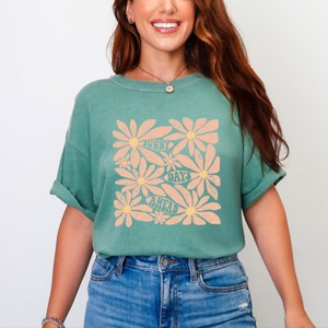 Simply Sage Market Sunny Days Ahead Daisies Garment Dyed Tee - 1 of 4