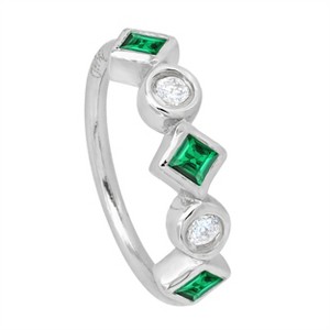Jewelry Avalanche 20G 14K Gold Bezel Set Princess Cut Emerald & Round Diamond Nose Hoop Ring, 8mm - 1 of 4