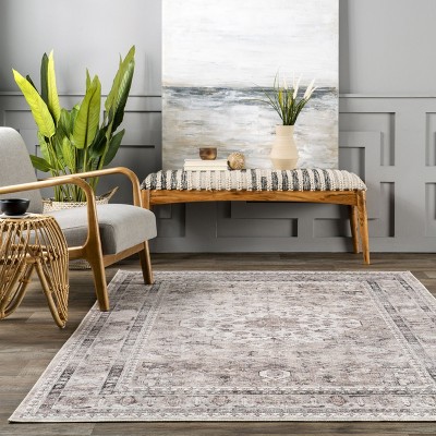 Elegant Gray 22" x 14" Synthetic Easy-Care Rectangular Area Rug