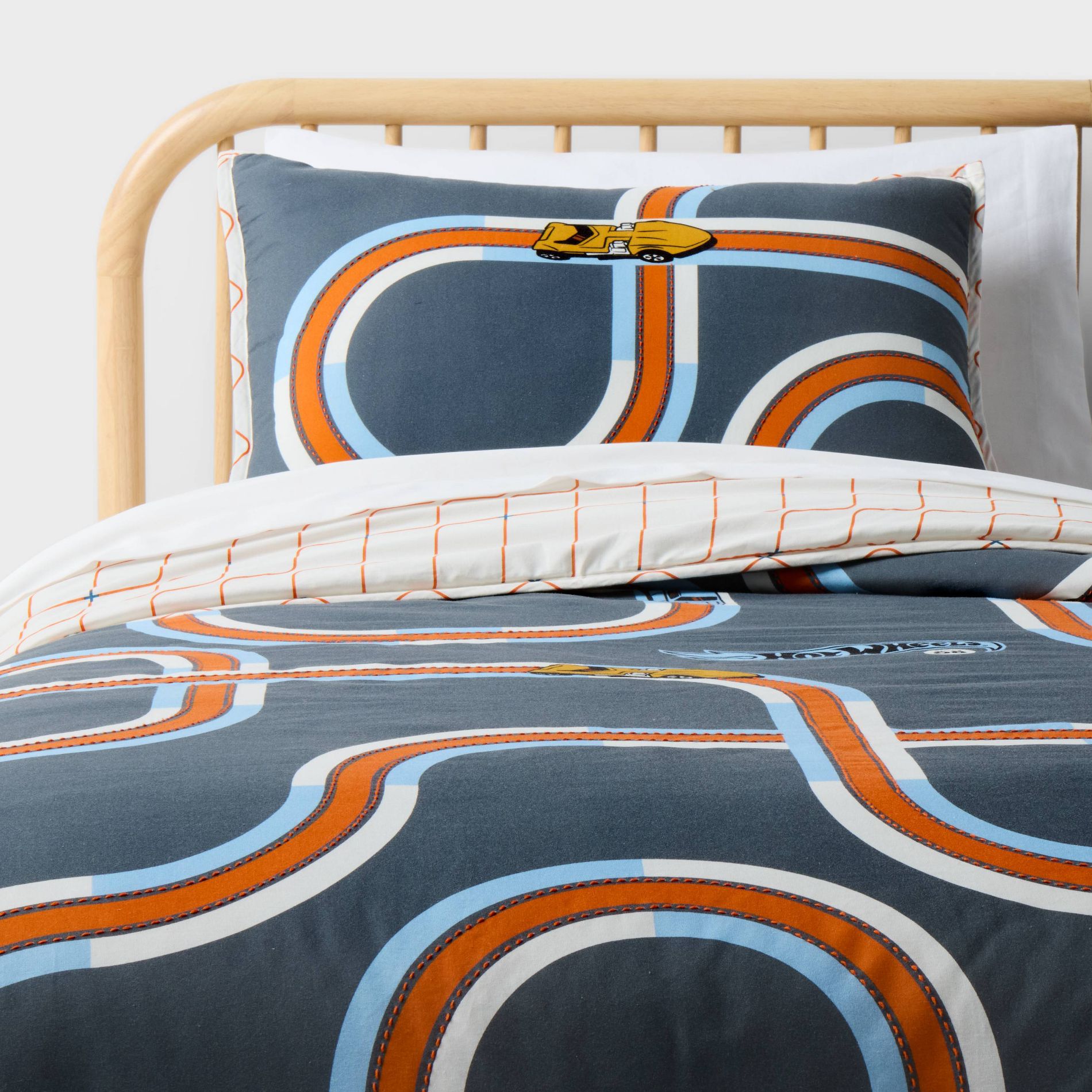 Hot Wheels Retro Track Kids' Quilt Set Gray - Hot Wheels by Pillowfort™