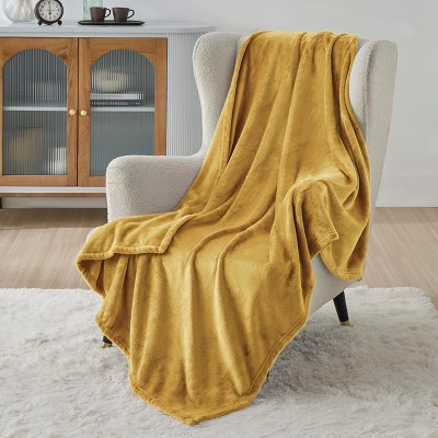 Bedsure | Flannel Blanket Solid 300GSM Soft Fuzzy Plush  Bed Blanket