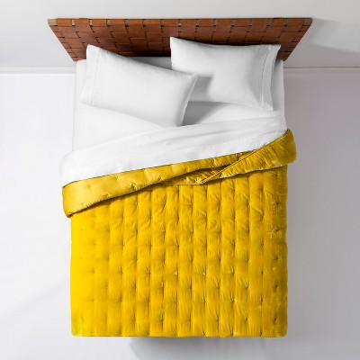 Citron Velvet Tufted Stitch Quilt (King 