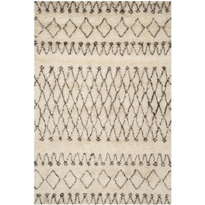 Casablanca CSB851 Hand Tufted Indoor Rug - Safavieh