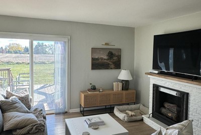 Guest review image 1 of 3, zoom in