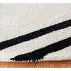 Rodeo Drive RD860 Hand Tufted Indoor Rugs - Safavieh - 3 of 4