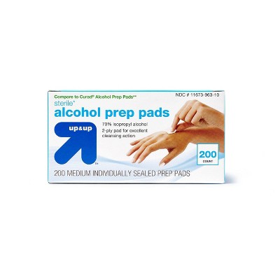 mini alcohol wipes