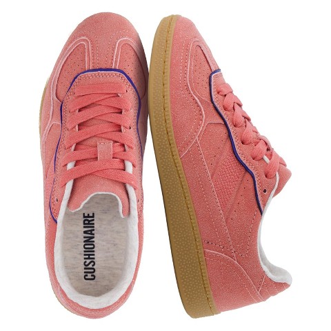 Женские кроссовки CUSHIONAIRE Bettina Women's Retro Sneaker With Cushioned Insole and Durable Gum Sole Salmon 8.5